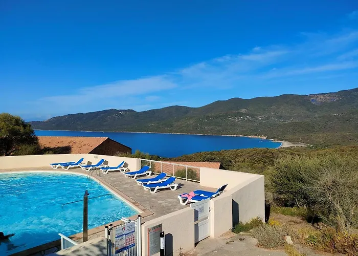 Vue Jardin Dans Calme Wifi Piscine A Pied * Serra-di-Ferro (Corsica)