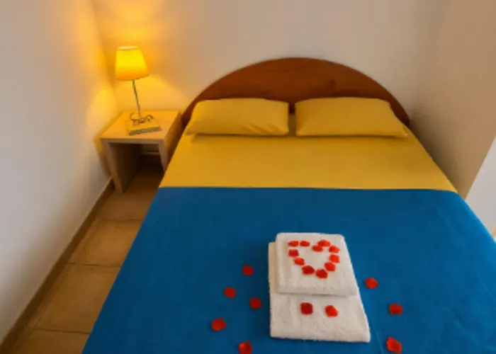 Villa Vue Jardin Dans Calme Wifi Piscine A Pied *